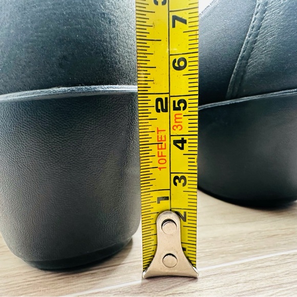 Crocs Busy Day Black Strappy Wedge Sandals Casual Shoes 205306 | Size US 8 - Picture 9 of 9